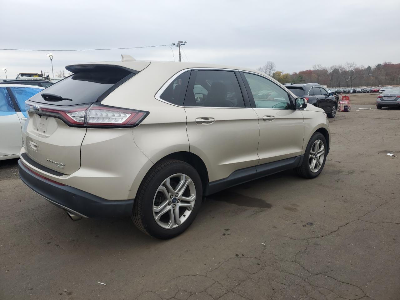 2018 Ford Edge Titanium - Фото 3