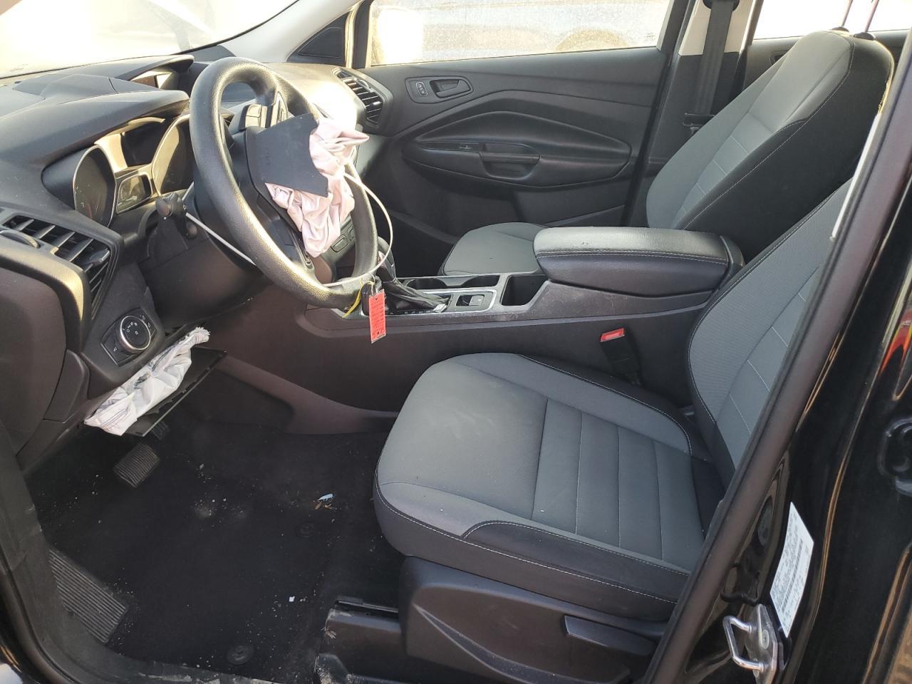 2019 Ford Escape S - Фото 7