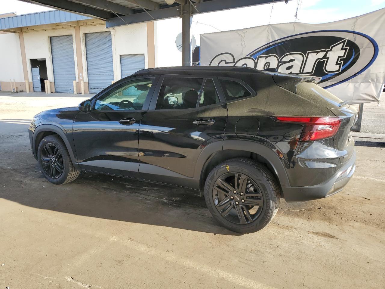 2024 Chevrolet Trax Activ - Фото 2