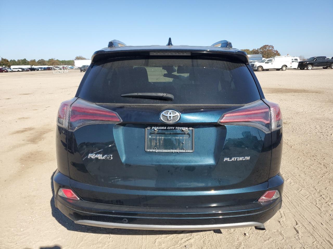 2017 Toyota Rav4 Limited - Image 6