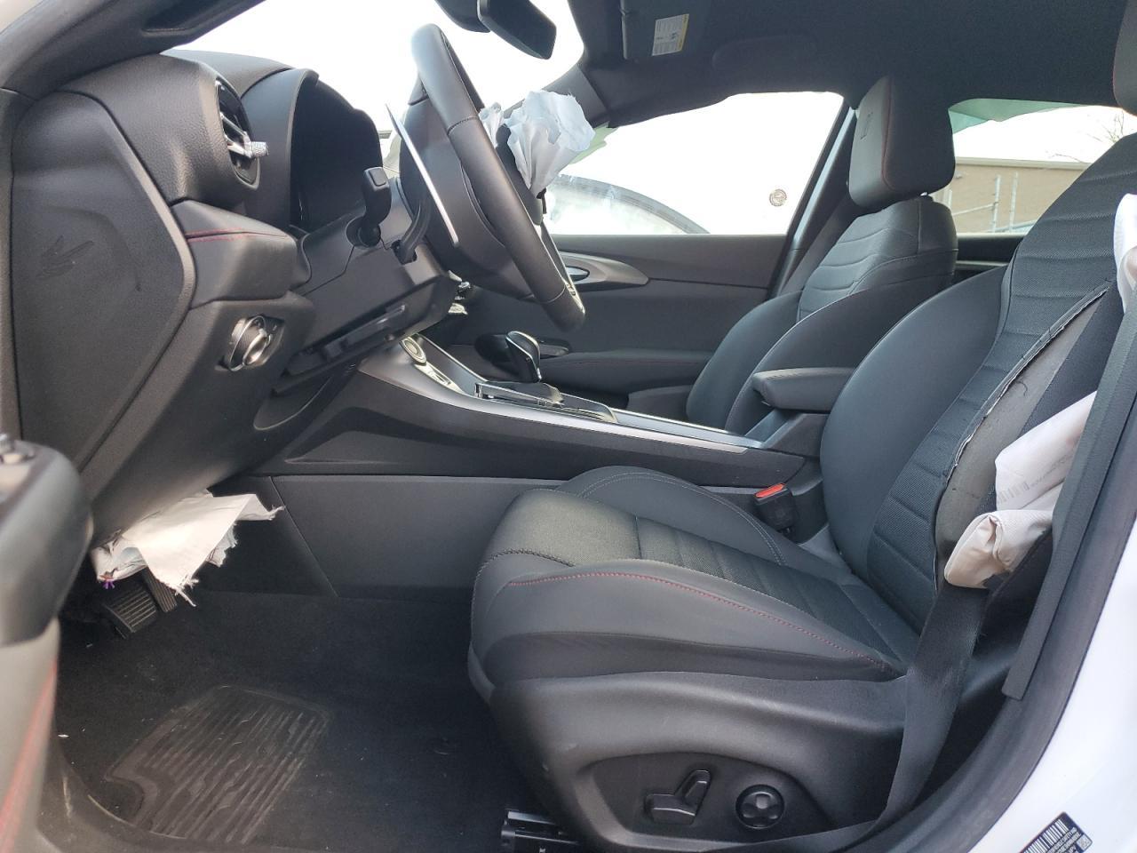 2024 Dodge Hornet R/T - Image 7