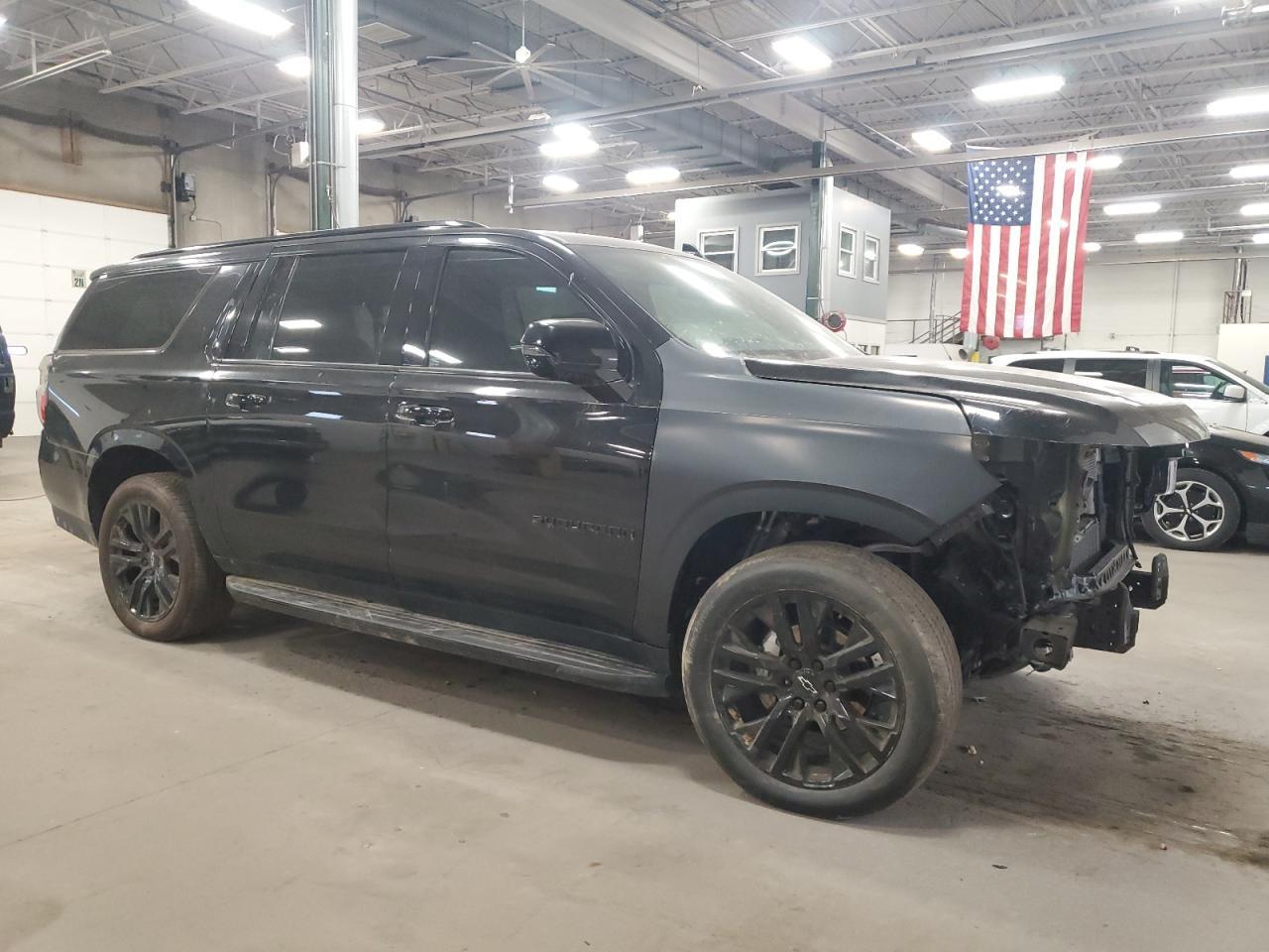 2021 Chevrolet Suburban K1500 Rst - Image 4
