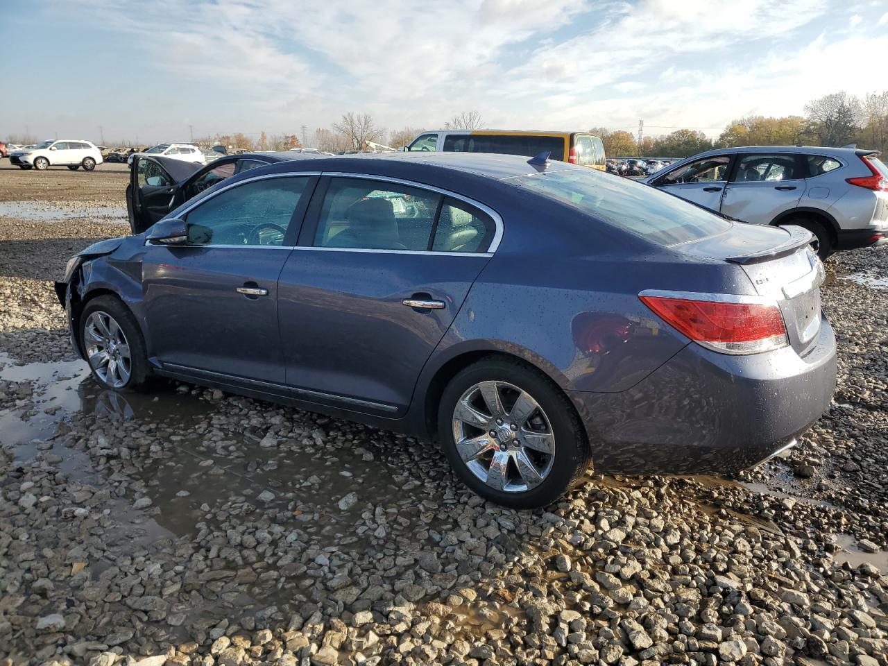 2013 Buick Lacrosse Premium - Фото 2