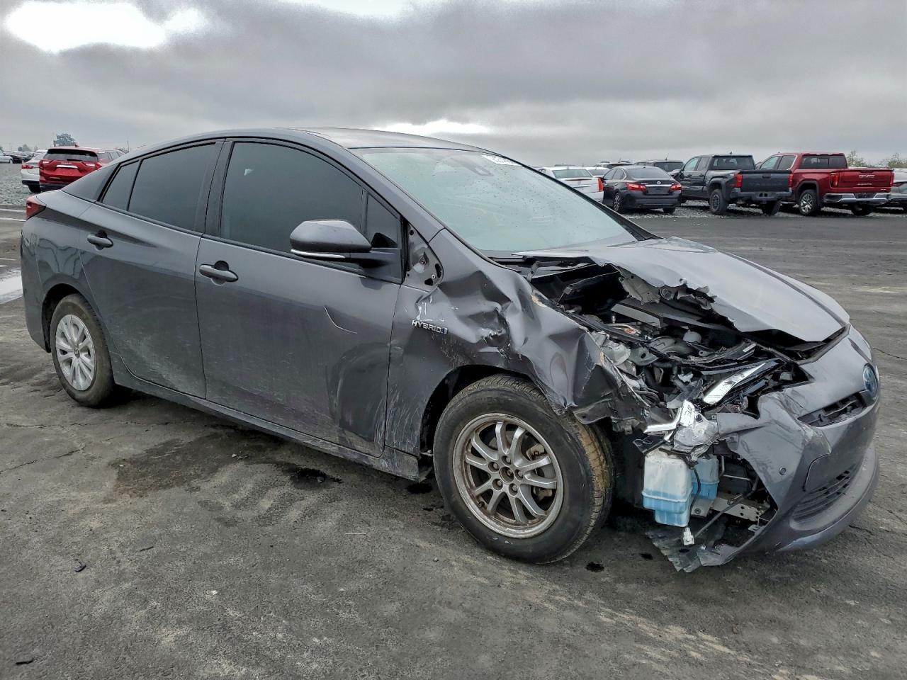2022 Toyota Prius Night Shade - Фото 4