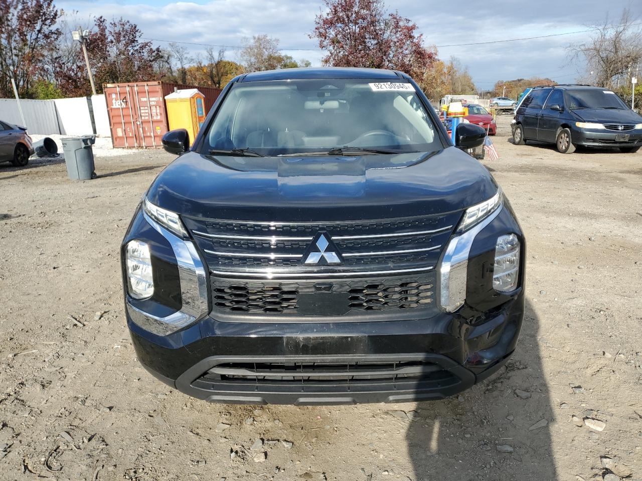 2022 Mitsubishi Outlander Es - Фото 5