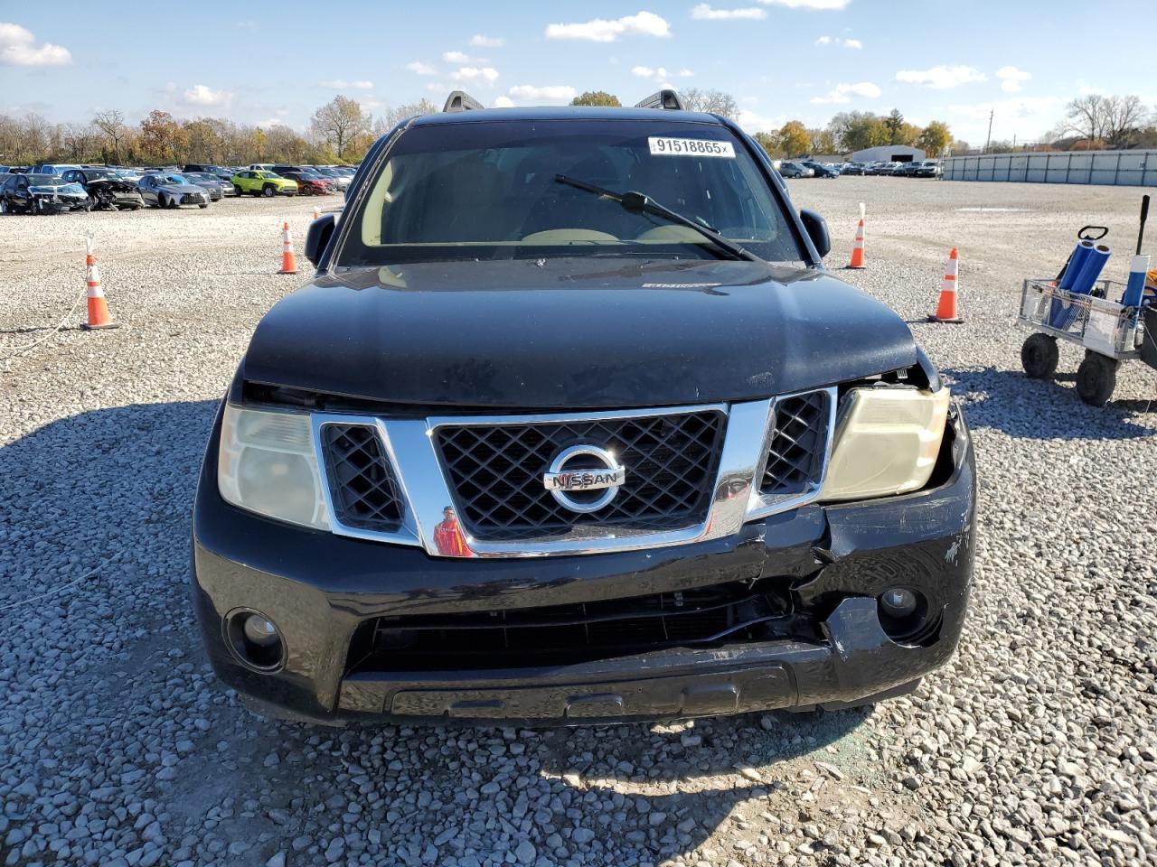 2010 Nissan Pathfinder S - Image 5