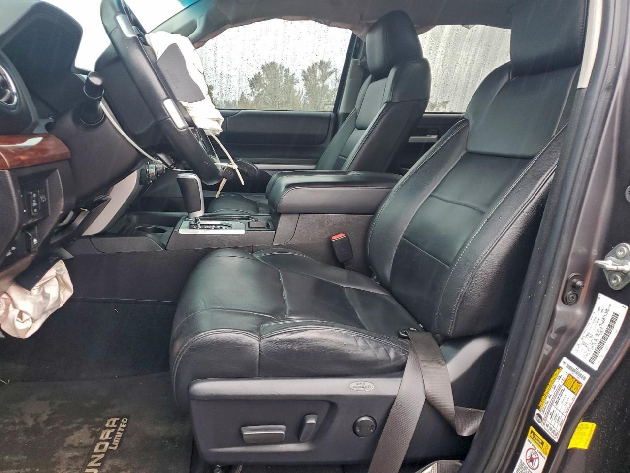 2016 Toyota Tundra Crewmax Limited - Image 7