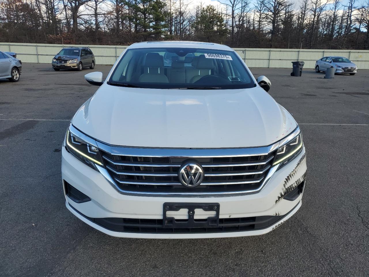 2022 Volkswagen Passat Se - Image 5