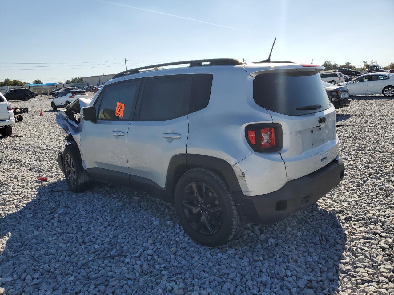 2018 Jeep Renegade Latitude - Фото 2