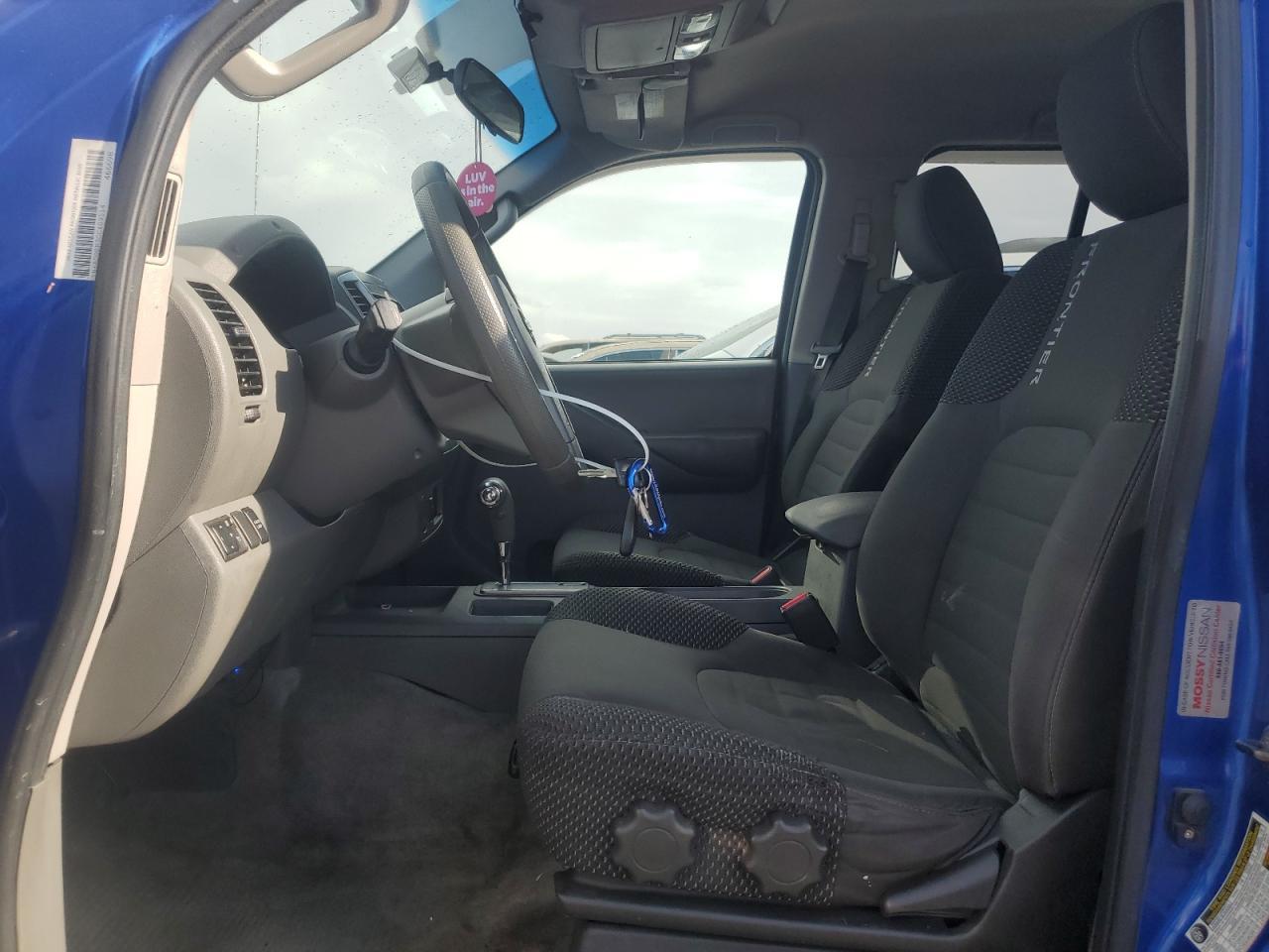 2012 Nissan Frontier S - Фото 7