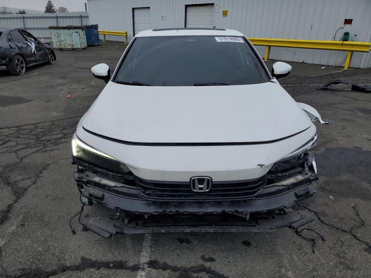 2023 Honda Civic Touring - Image 5