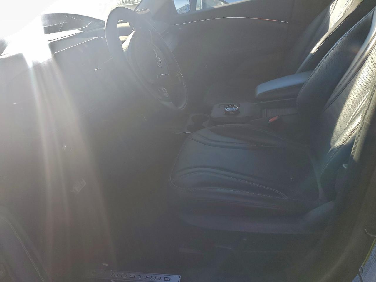 2021 Ford Mustang Mach-E Premium - Image 7