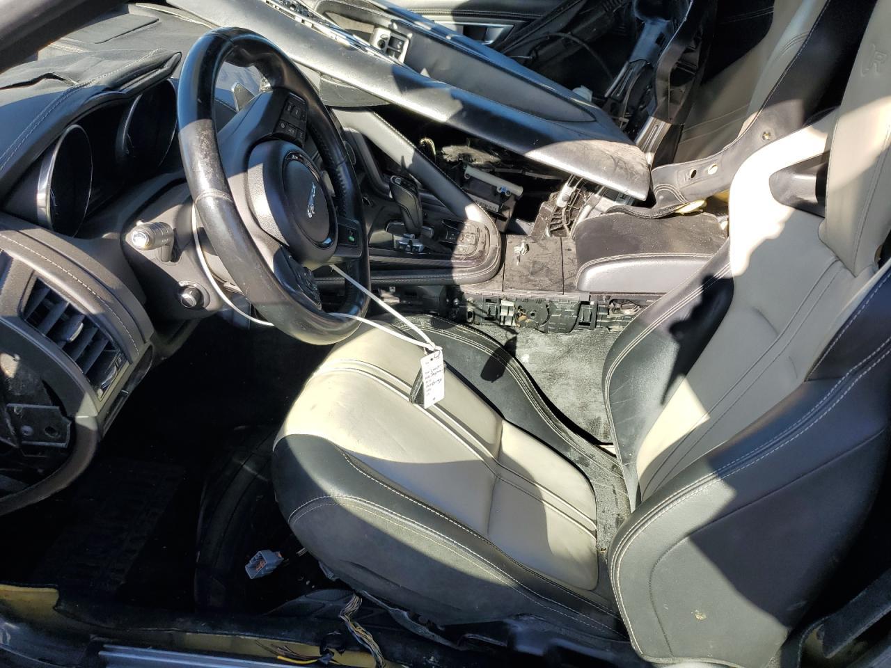 2016 Jaguar F-Type R - Фото 7