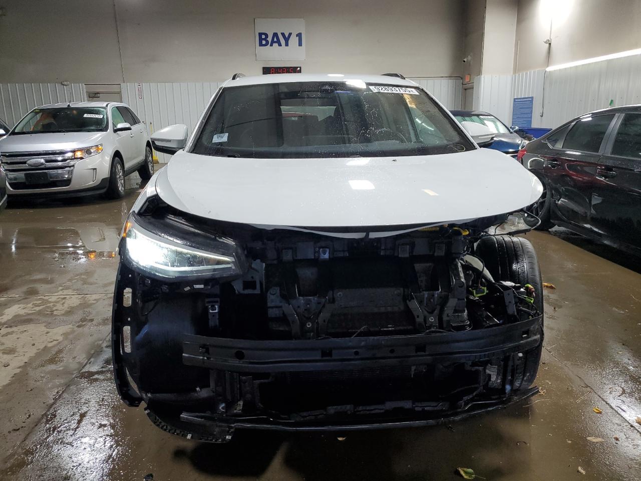 2023 Volkswagen Id.4 Pro - Image 5