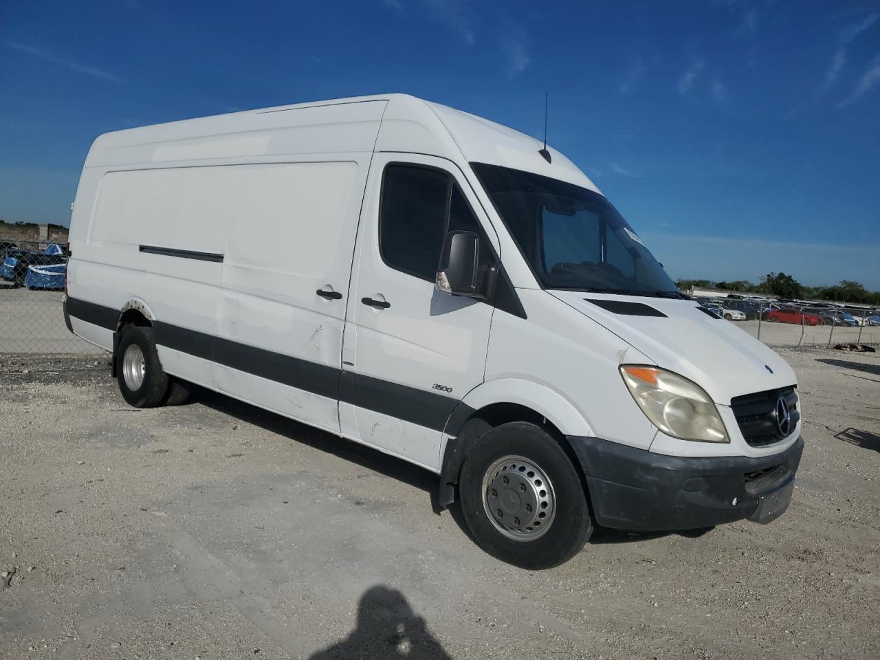2013 Mercedes-Benz Sprinter 3500 - Фото 4