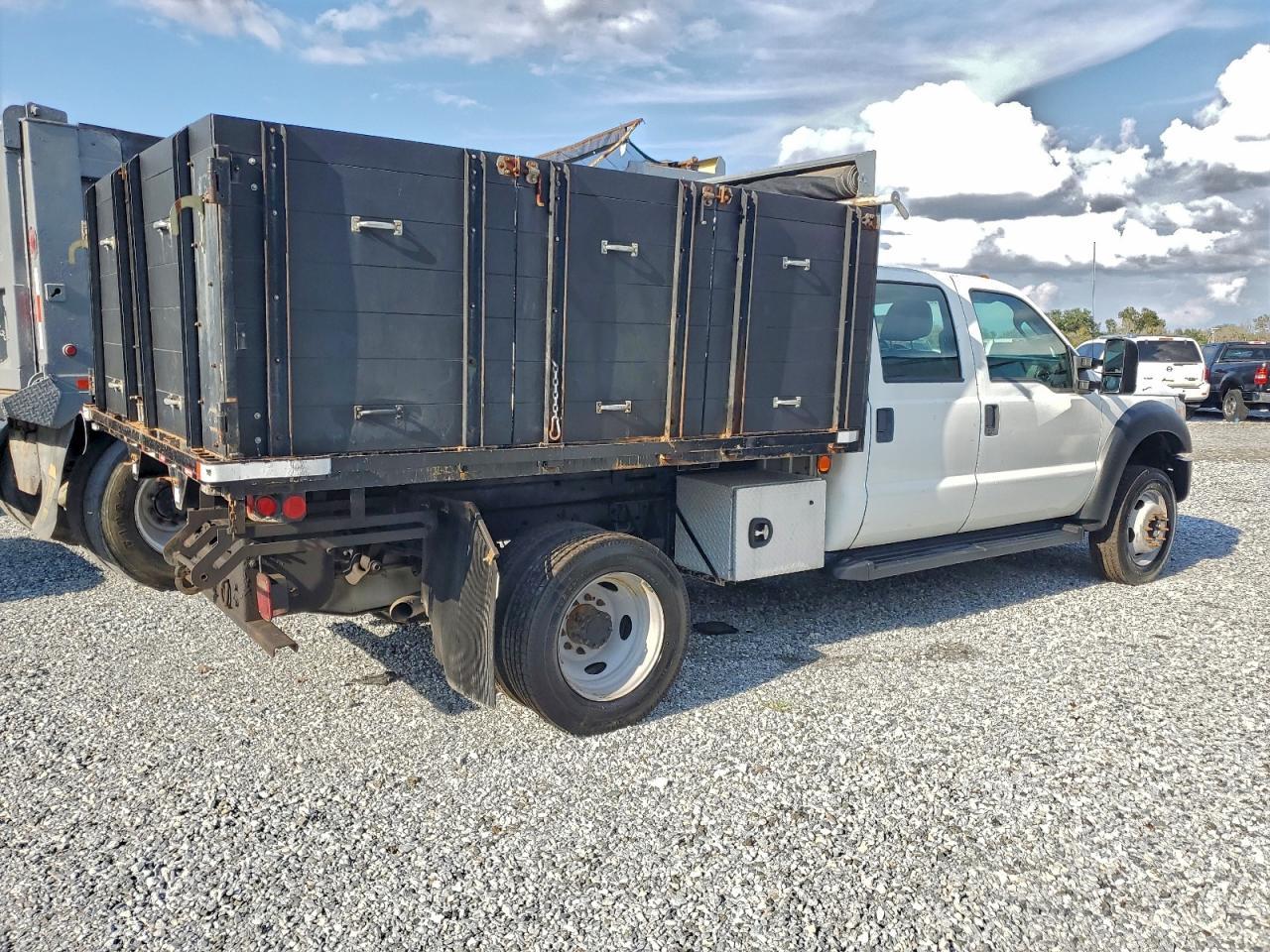 2016 Ford F450 Super Duty - Фото 3