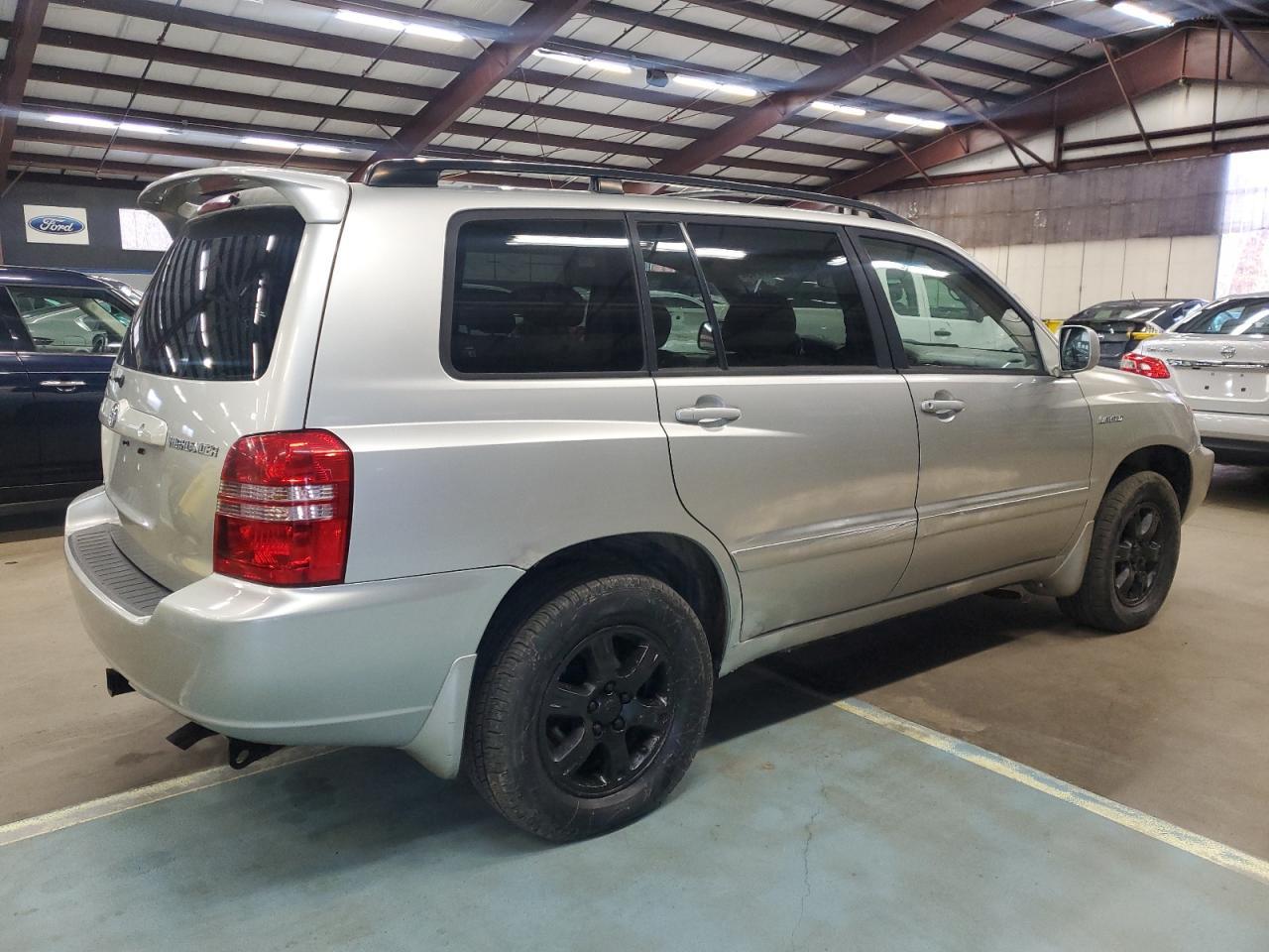 2002 Toyota Highlander Limited - Фото 3