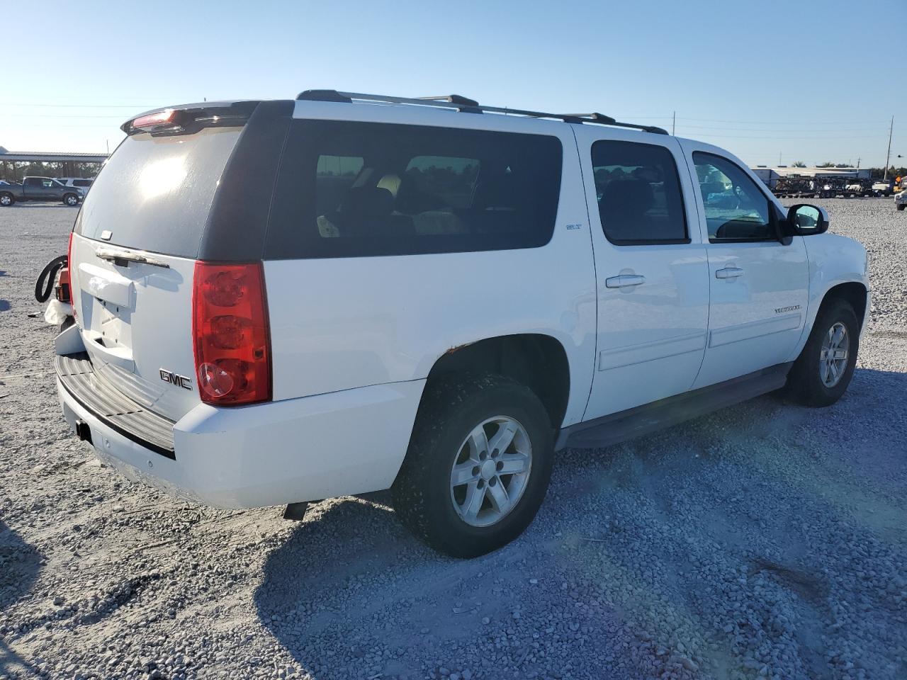 2010 GMC Yukon Xl K1500 Slt - Фото 3