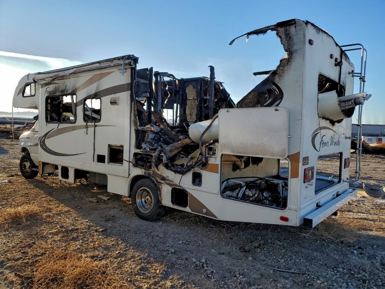 2013 Ford Econoline - Rv - Фото 3