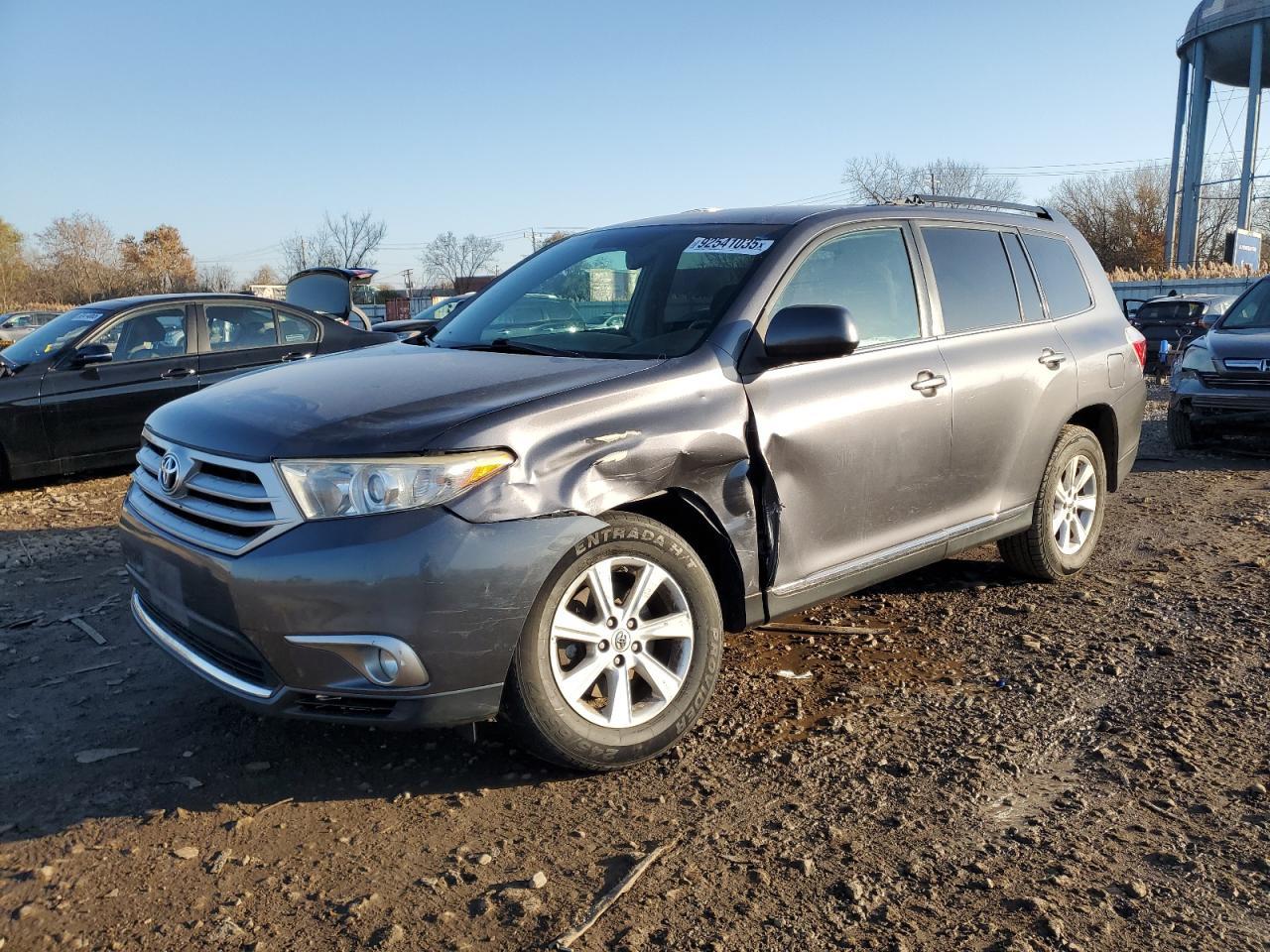 2013 Toyota Highlander Base