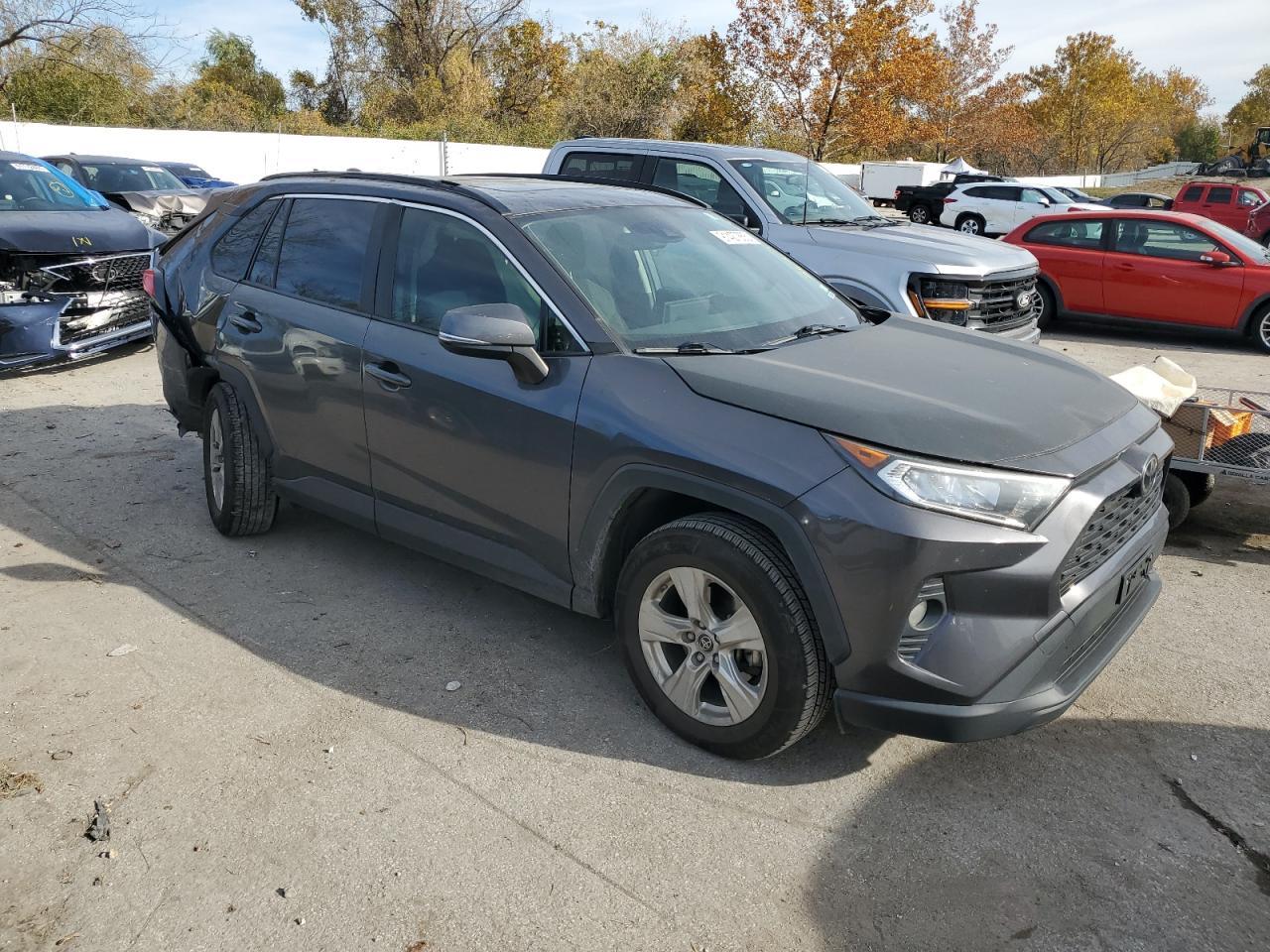 2019 Toyota Rav4 Xle - Фото 4