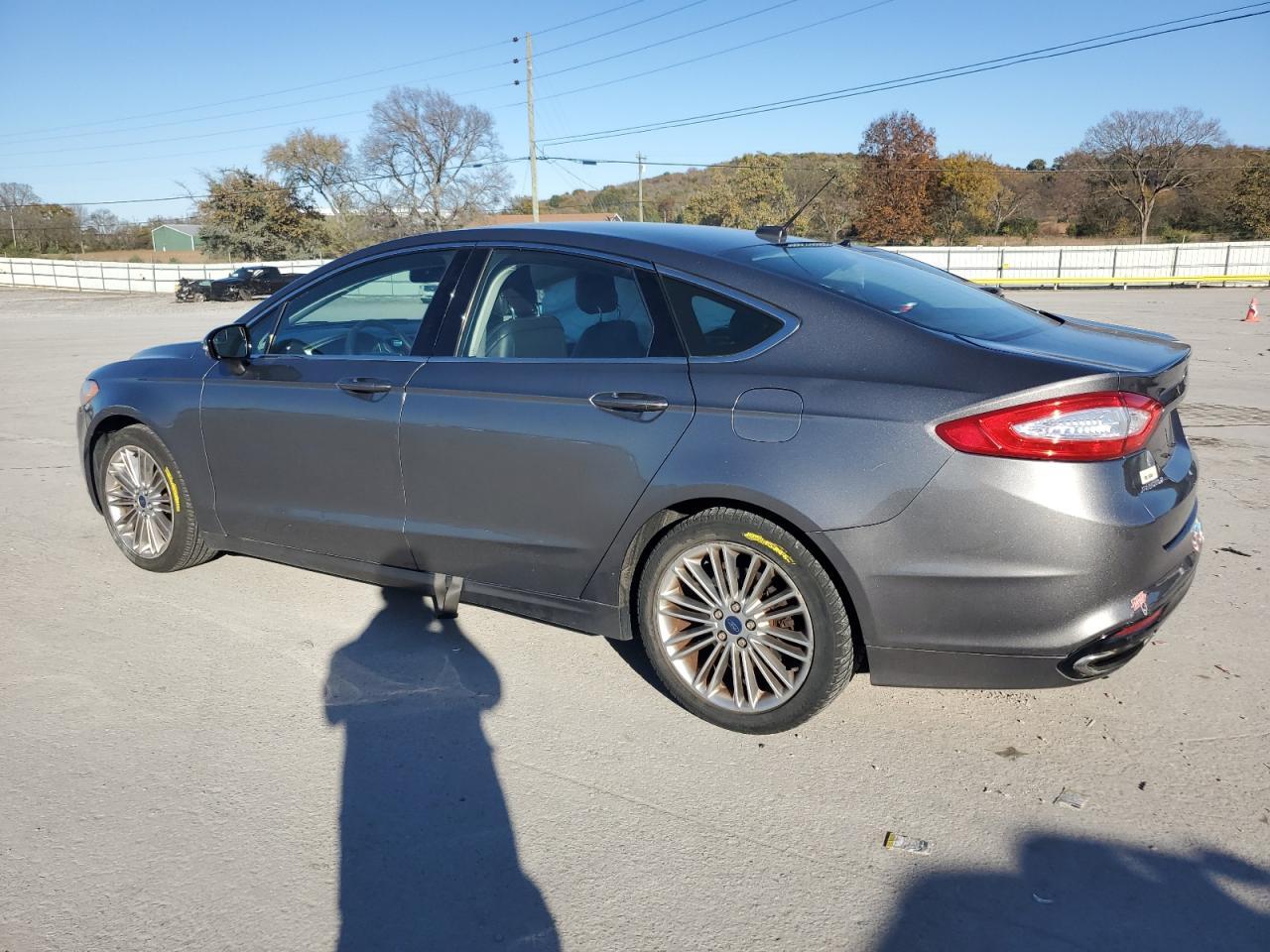 2014 Ford Fusion Se - Image 2