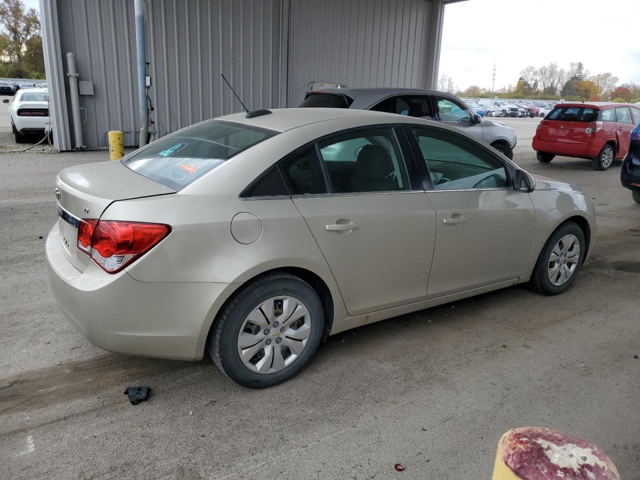 2015 Chevrolet Cruze Lt - Image 3