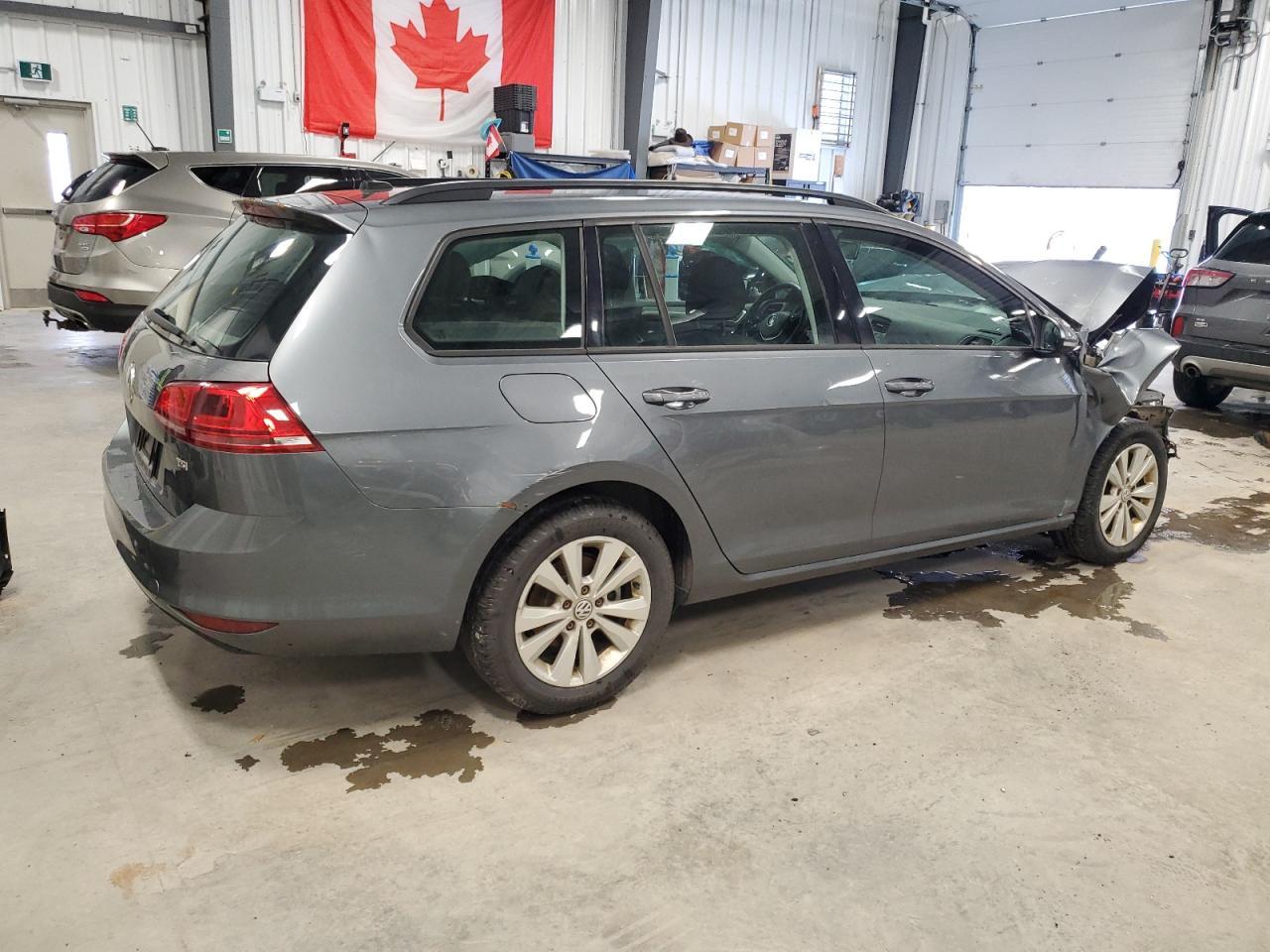 2016 Volkswagen Golf Sportwagen S - Фото 3