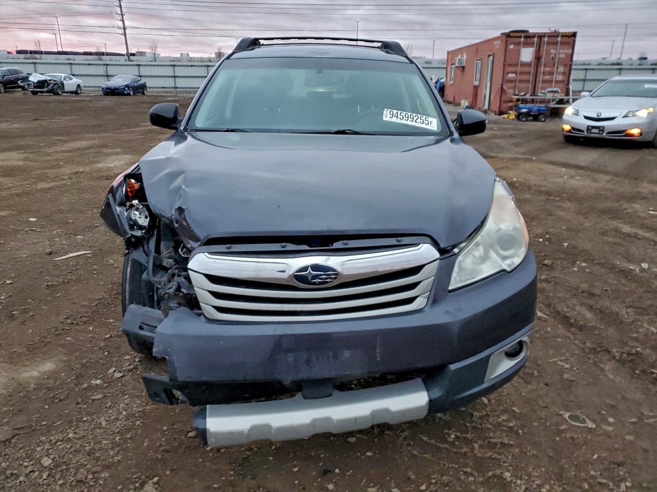 2011 Subaru Outback 2.5I Limited - Image 5