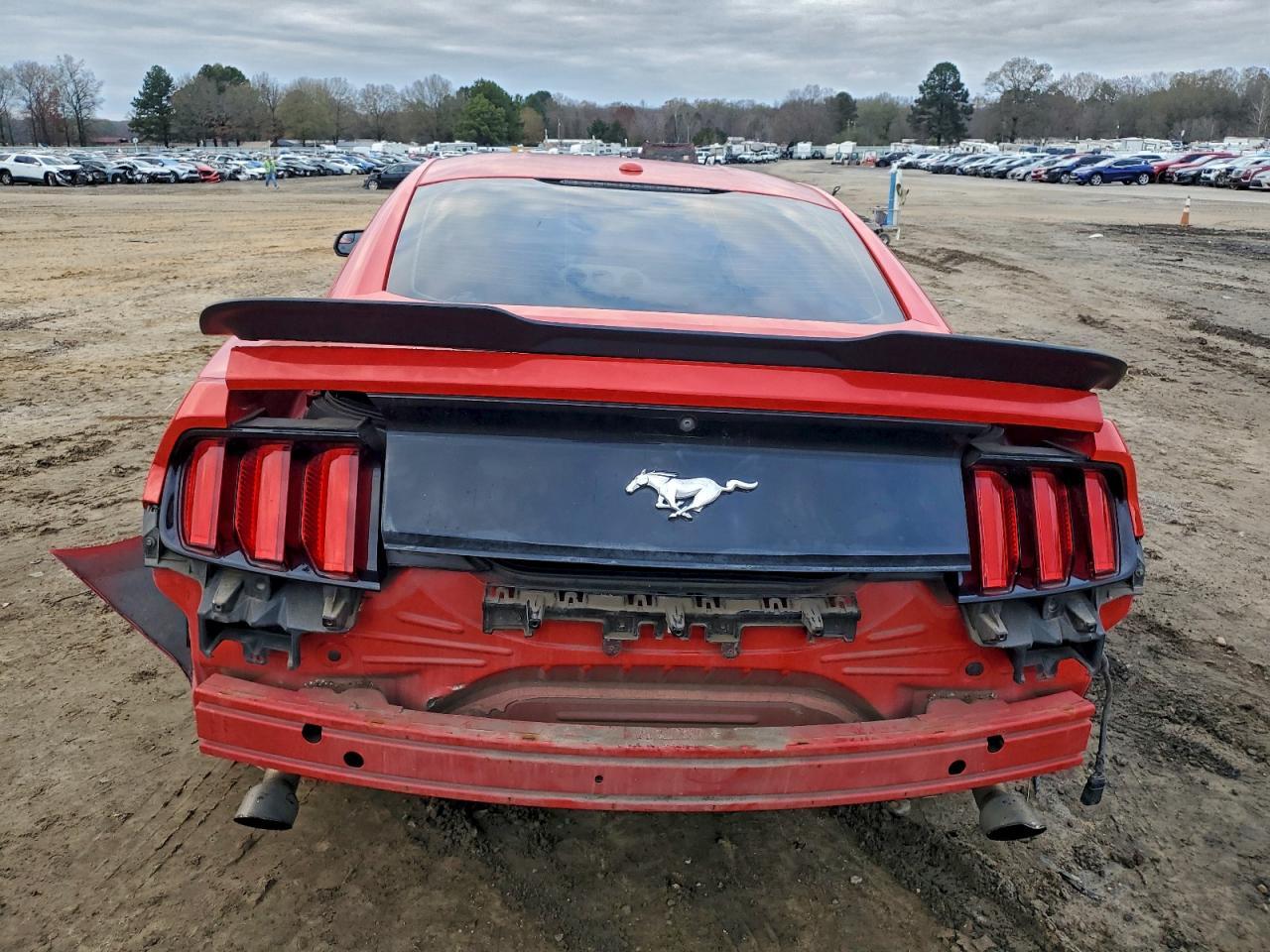 2016 Ford Mustang - Image 6