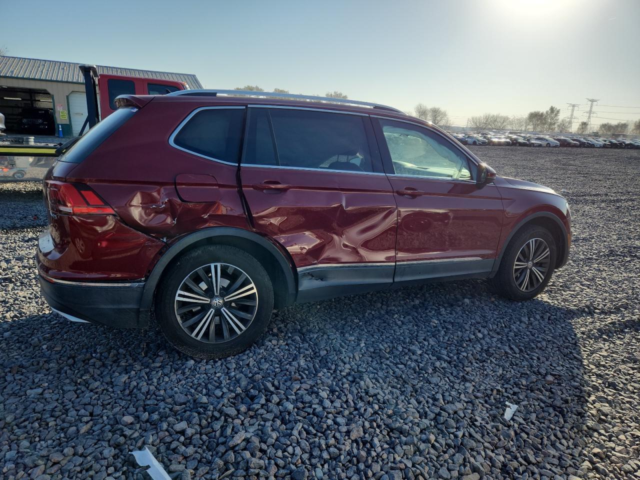 2018 Volkswagen Tiguan Se - Фото 3