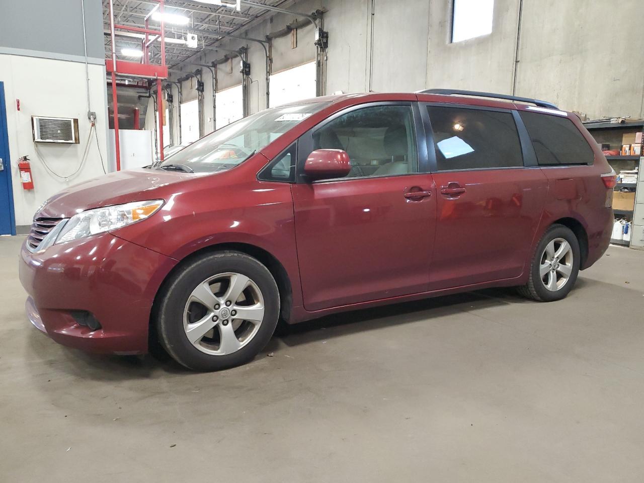 2015 Toyota Sienna Le