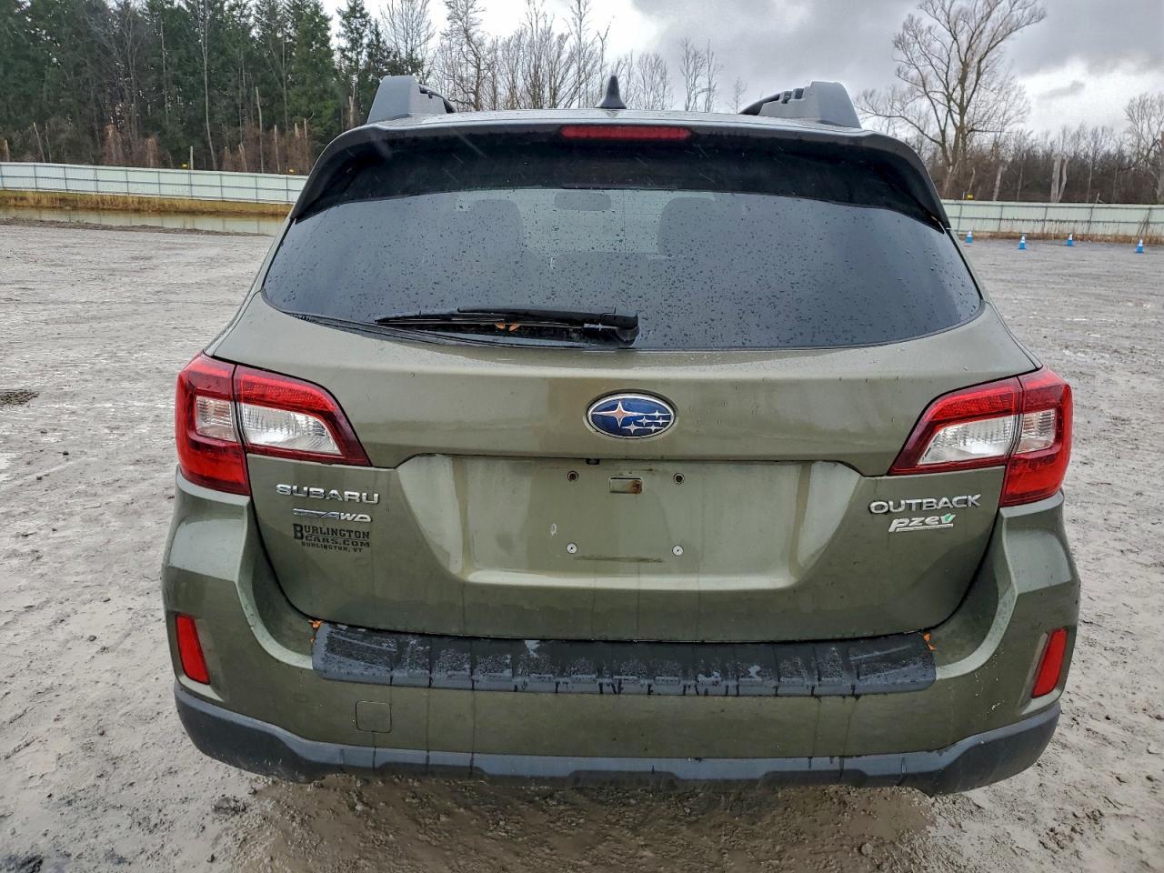 2016 Subaru Outback 2.5I Premium - Image 6