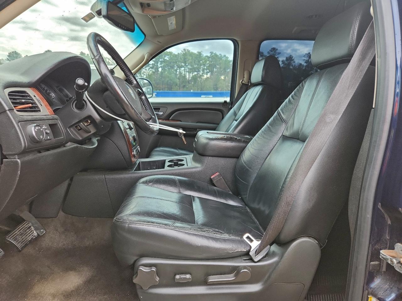 2009 Chevrolet Tahoe C1500 Lt - Image 7