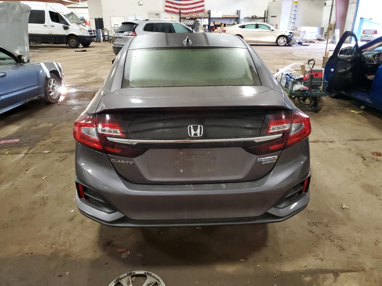 2018 Honda Clarity Touring - Фото 6