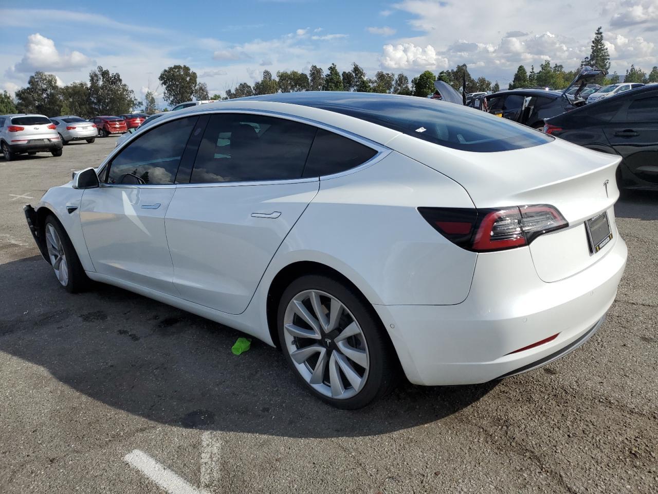 2020 Tesla Model 3 - Image 2