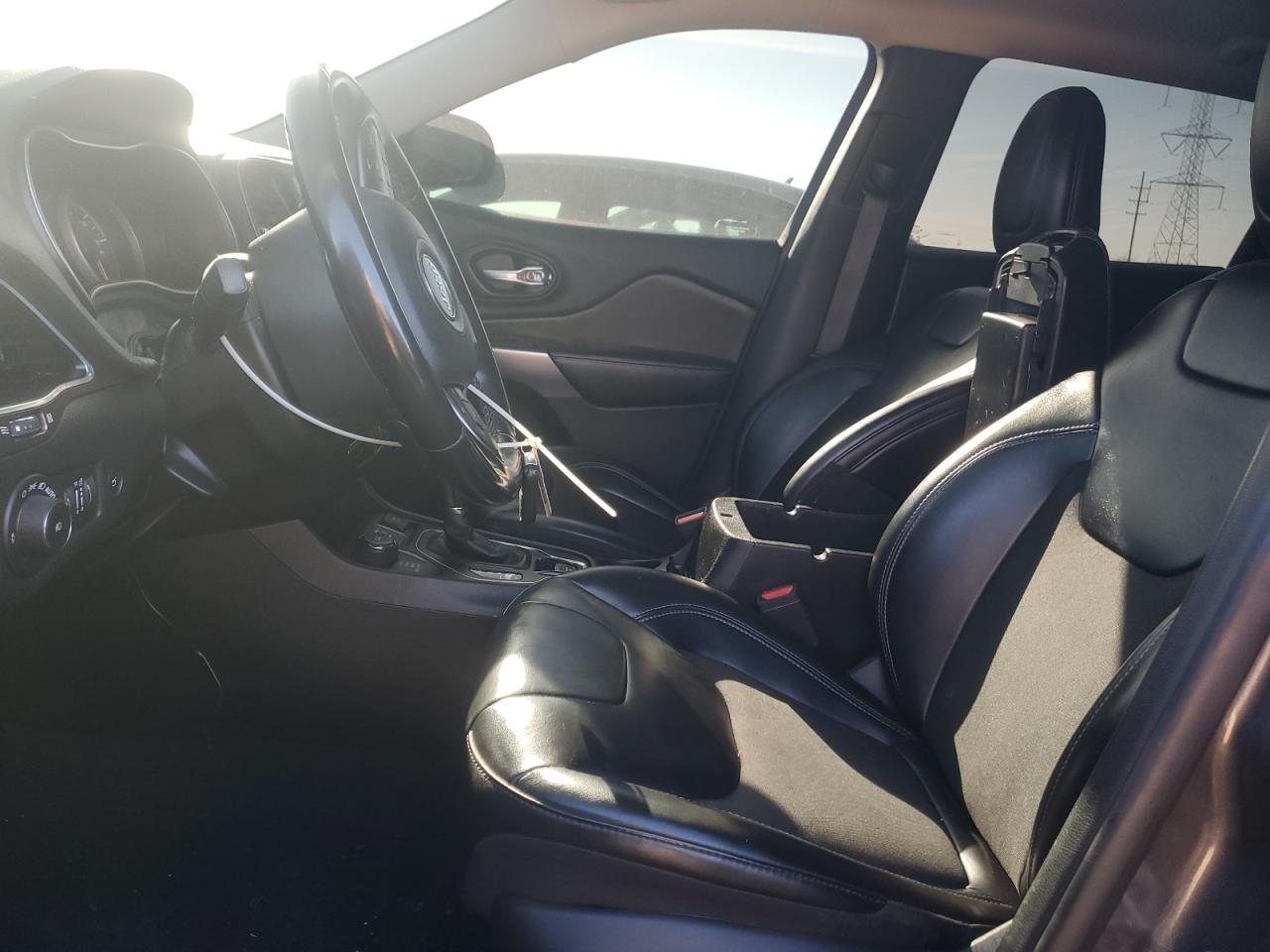 2019 Jeep Cherokee Latitude Plus - Фото 7