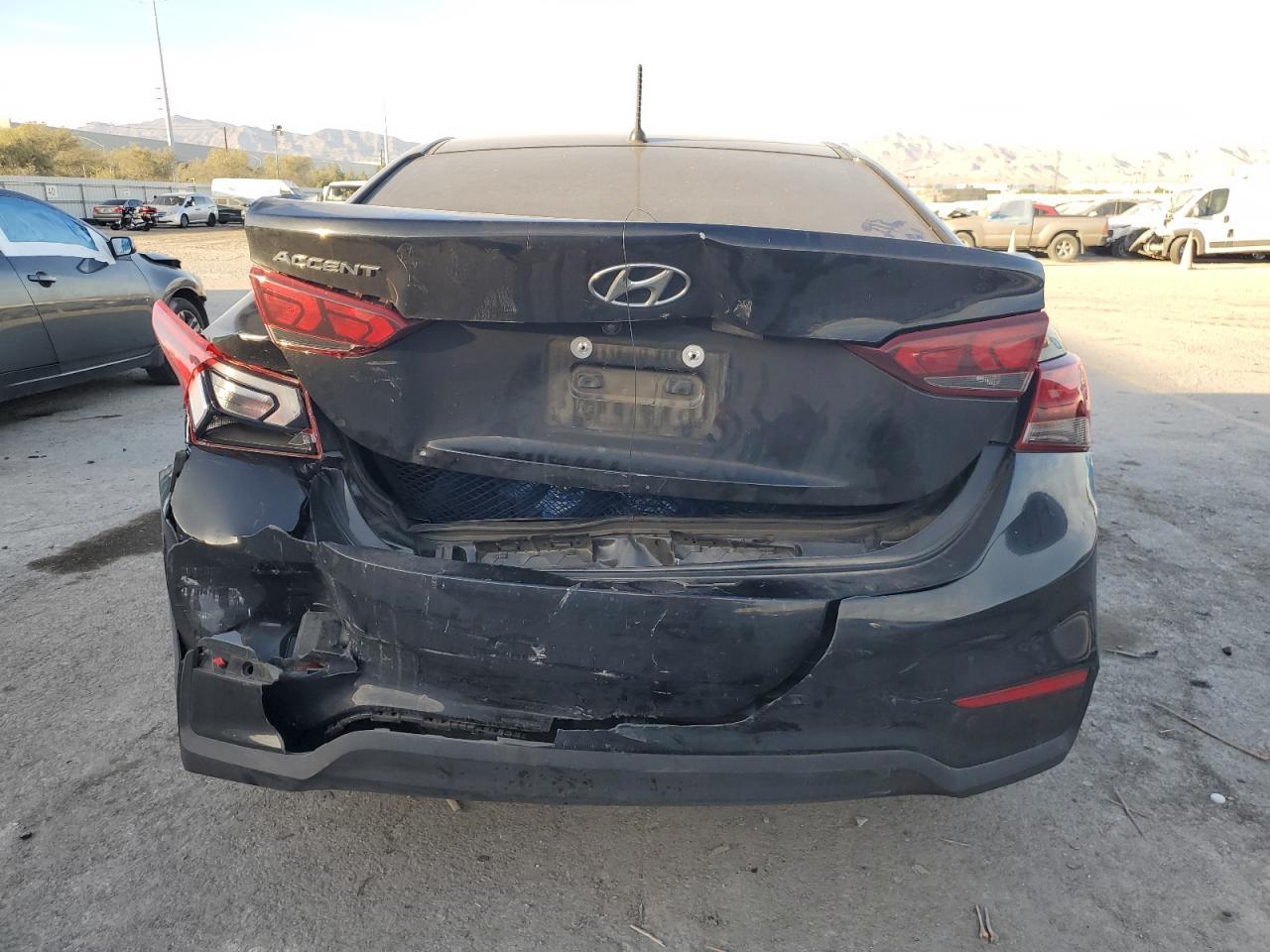 2019 Hyundai Accent Se - Фото 6