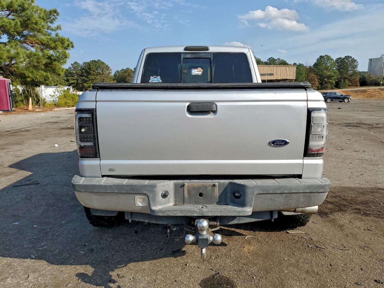 2004 Ford Ranger Super Cab - Image 6