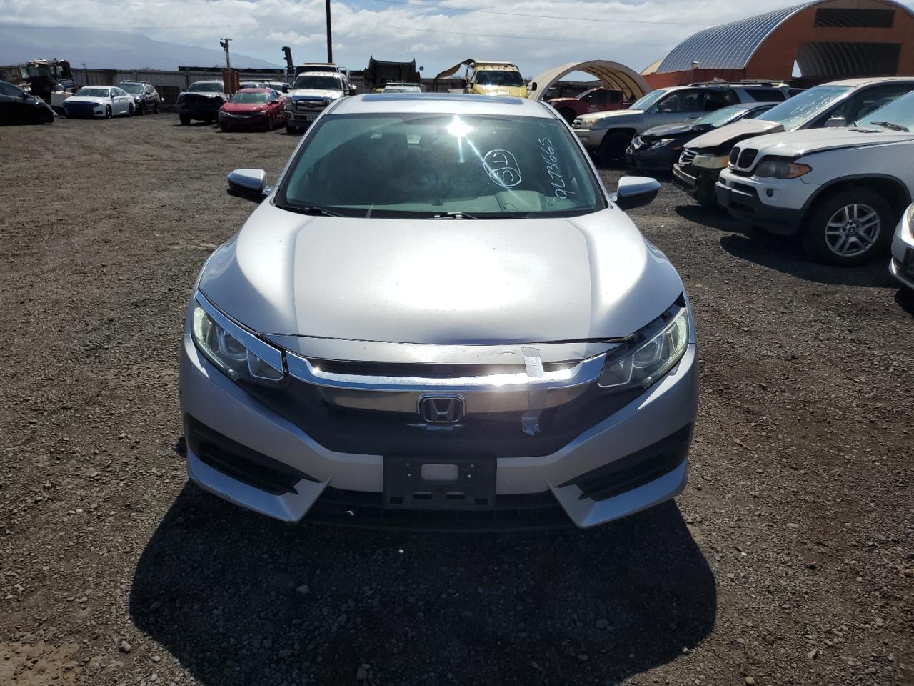 2017 Honda Civic Ex - Image 5