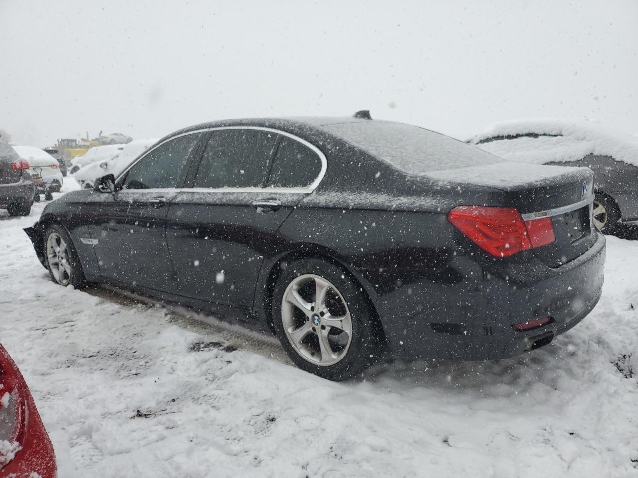 2009 BMW 750 I - Фото 2