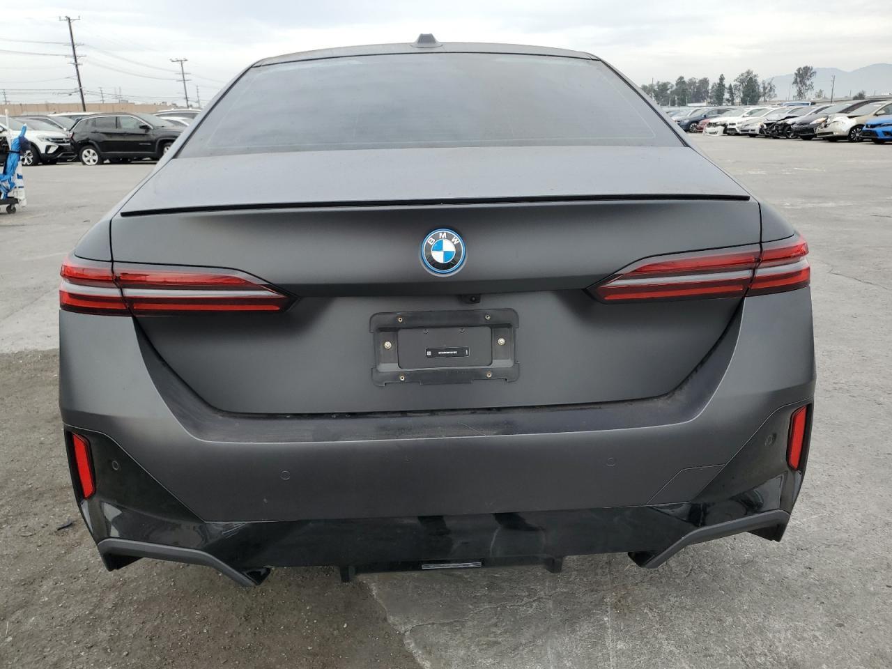 2024 BMW I5 Edrive 40 - Фото 6