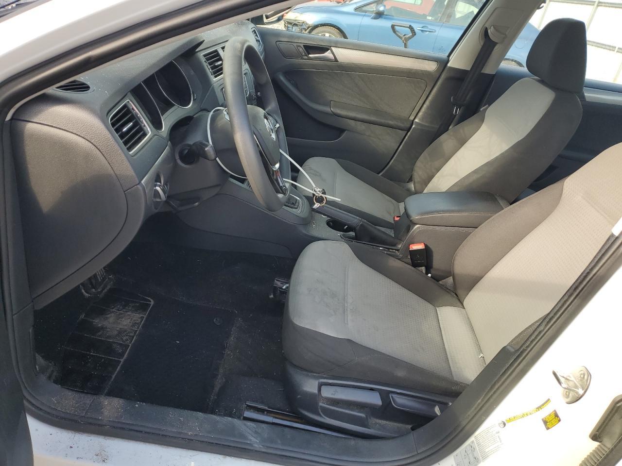 2017 Volkswagen Jetta S - Image 7