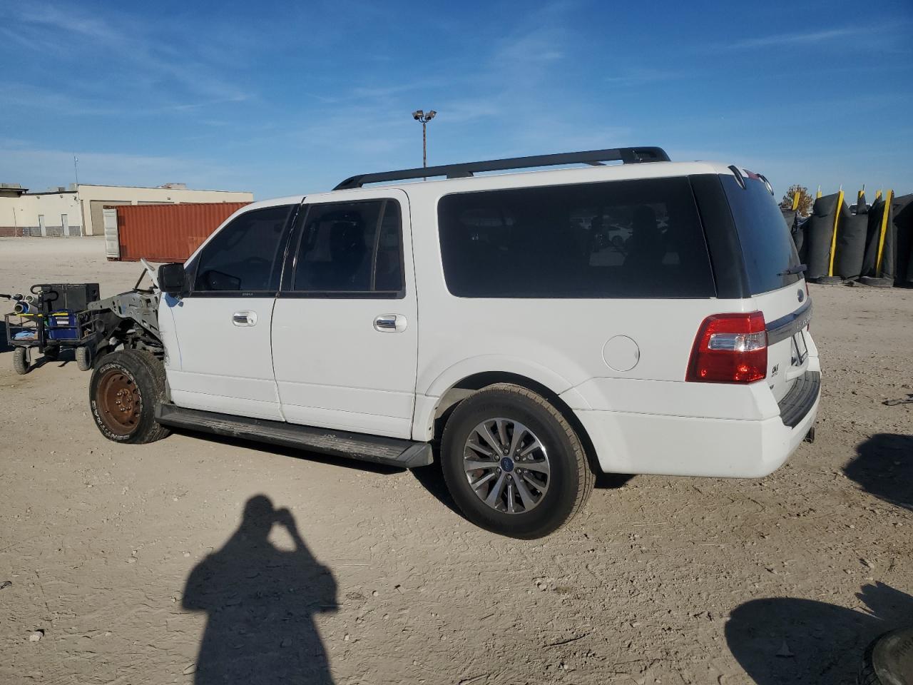 2017 Ford Expedition El Xlt - Фото 2