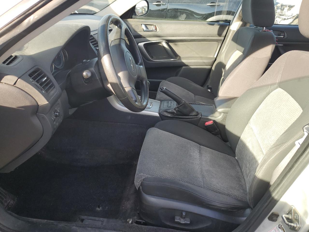 2005 Subaru Legacy Outback 2.5I - Фото 7