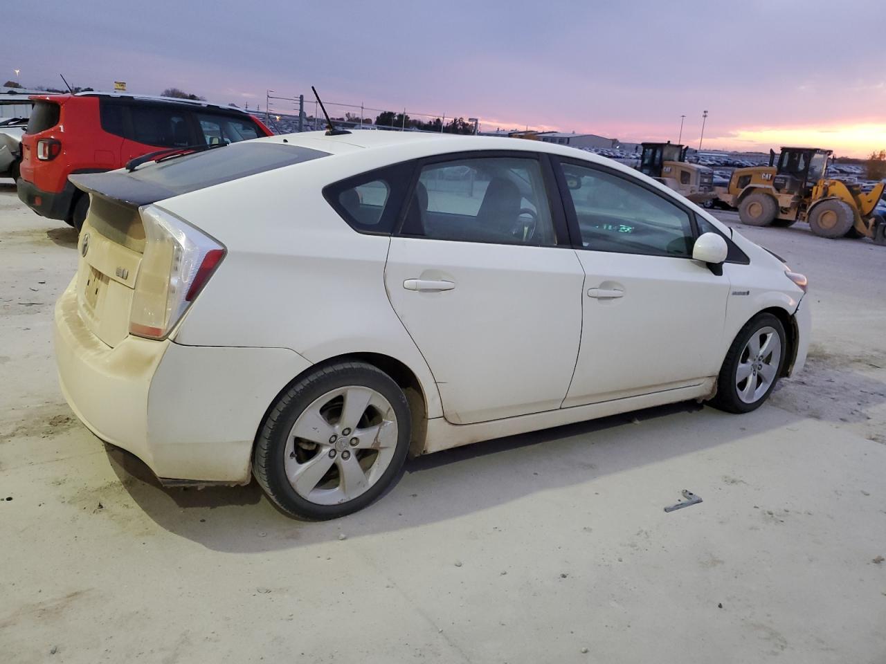 2011 Toyota Prius - Фото 3