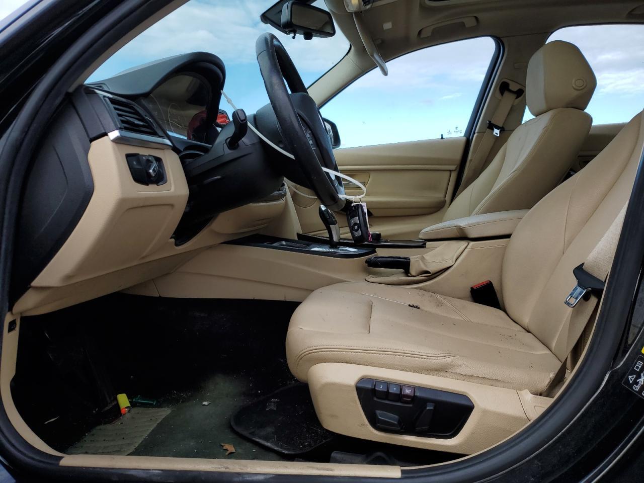 2015 BMW 320 I xDrive - Фото 7