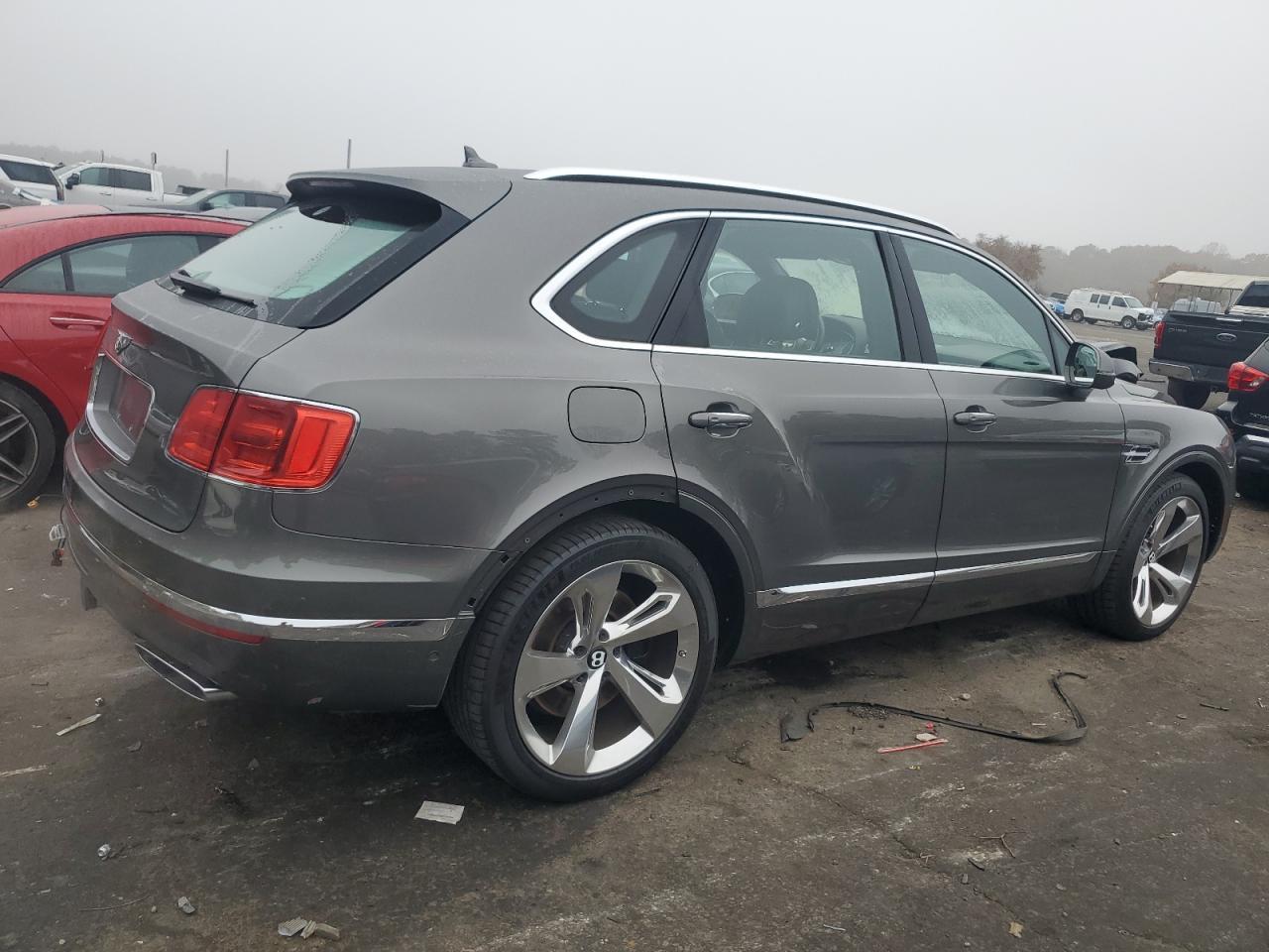 2018 Bentley Bentayga - Фото 3