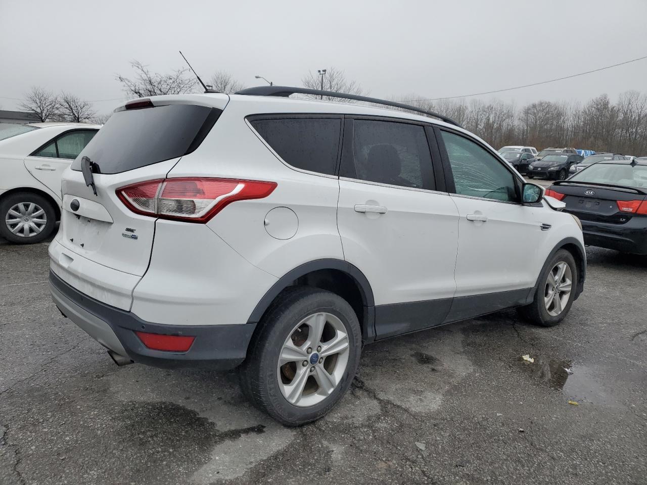 2014 Ford Escape Se - Image 3