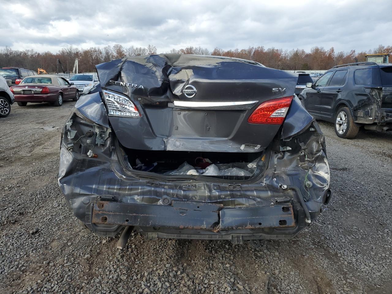 2014 Nissan Sentra S - Image 6